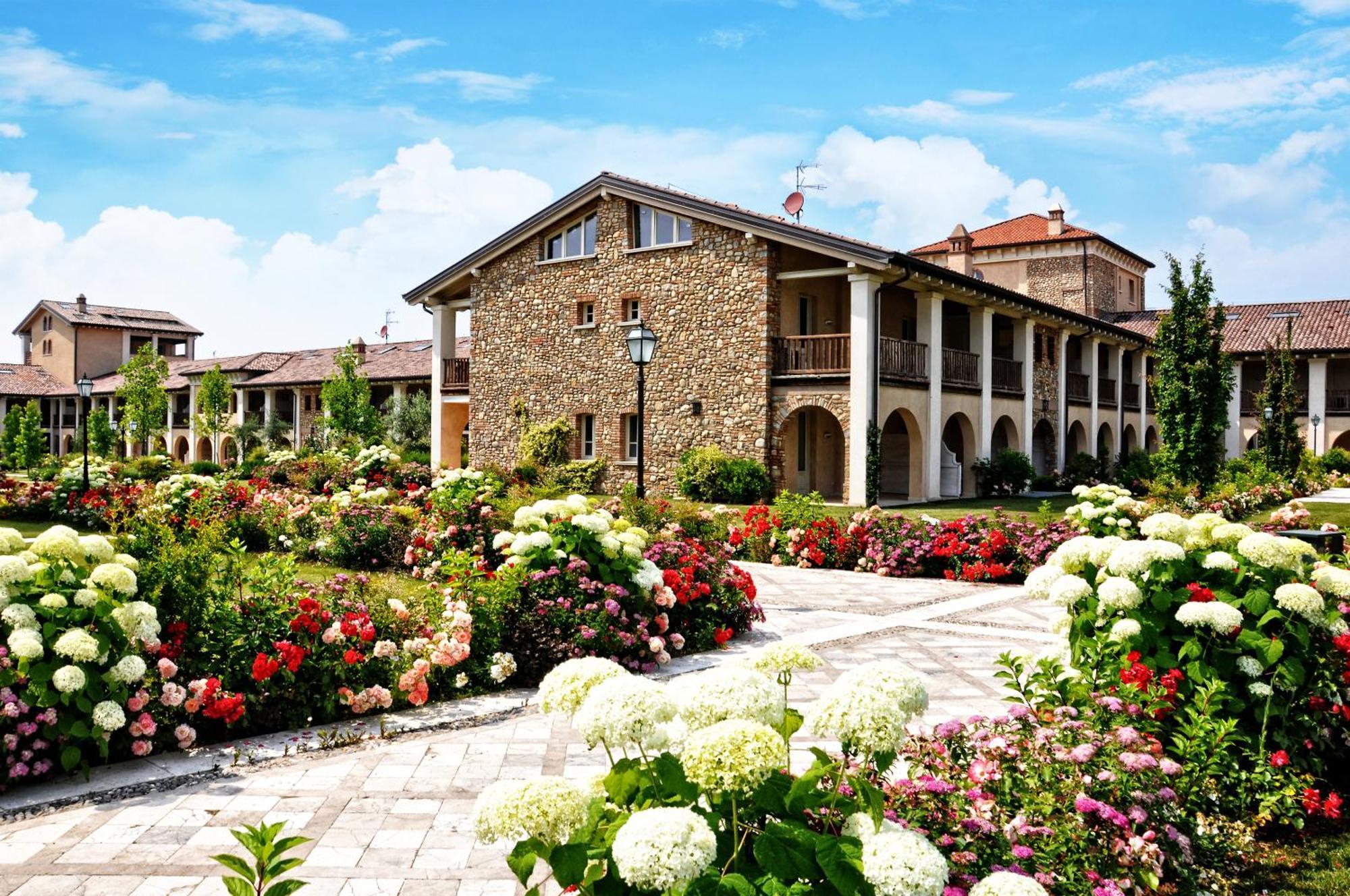 Garda Residence San Vigilio Pozzolengo Exterior photo